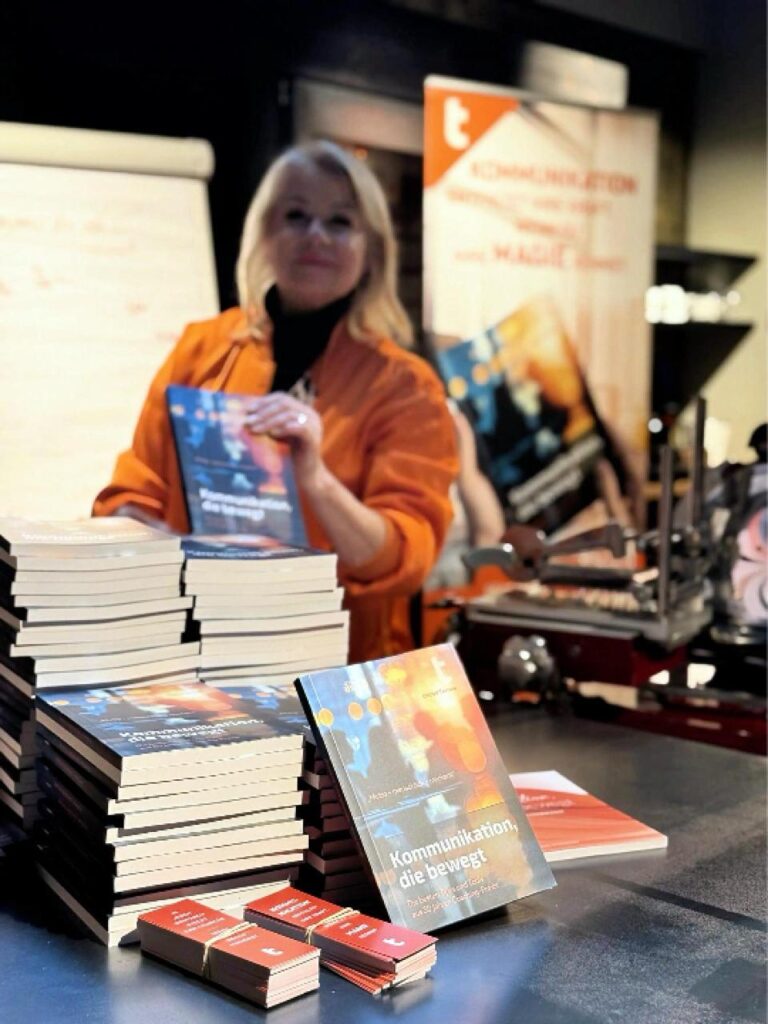 Ortrud Tornow, Buchvorstellung: Kommunikation, die bewegt